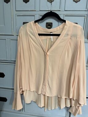 Free People peach blouse